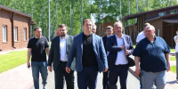 Виталий Хоценко оценил готовность калачинского оздоровительного центра «Орлёнок» к лету - Газета Знамя Труда
