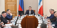 Виталий Хоценко провёл заседание Инвестиционного комитета Омской области - Газета Знамя Труда