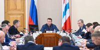 Виталий Хоценко поручил проверить меры безопасности во всех образовательных организациях Омской области - Газета Знамя Труда